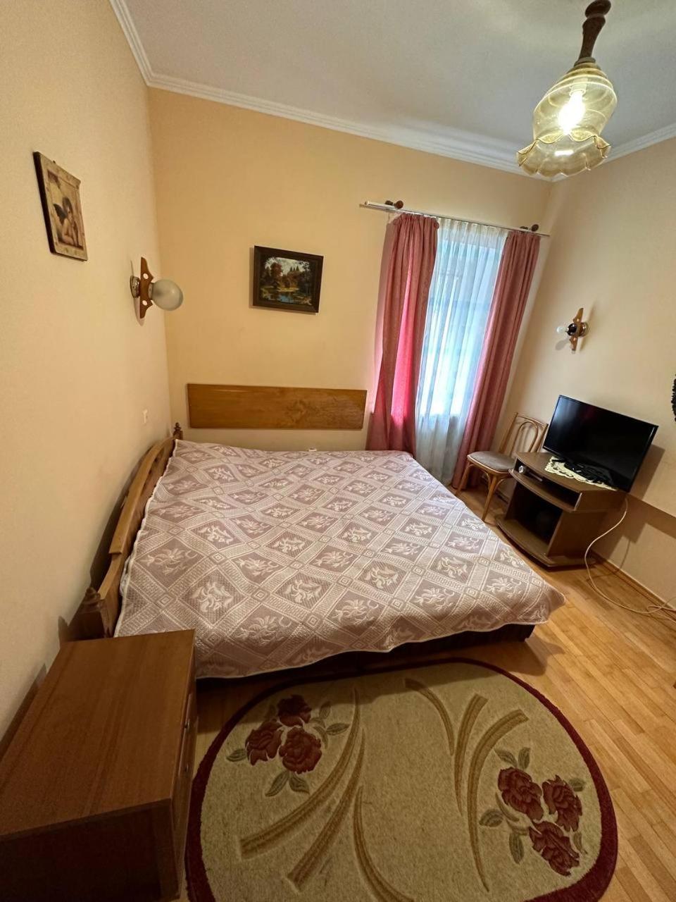 Bed and Breakfast Роксолана Truskavec' Esterno foto