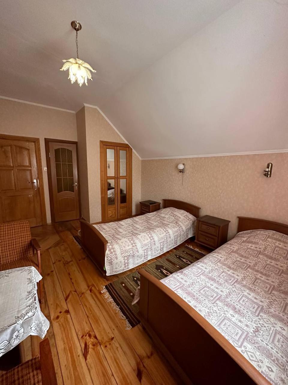 Bed and Breakfast Роксолана Truskavec' Esterno foto