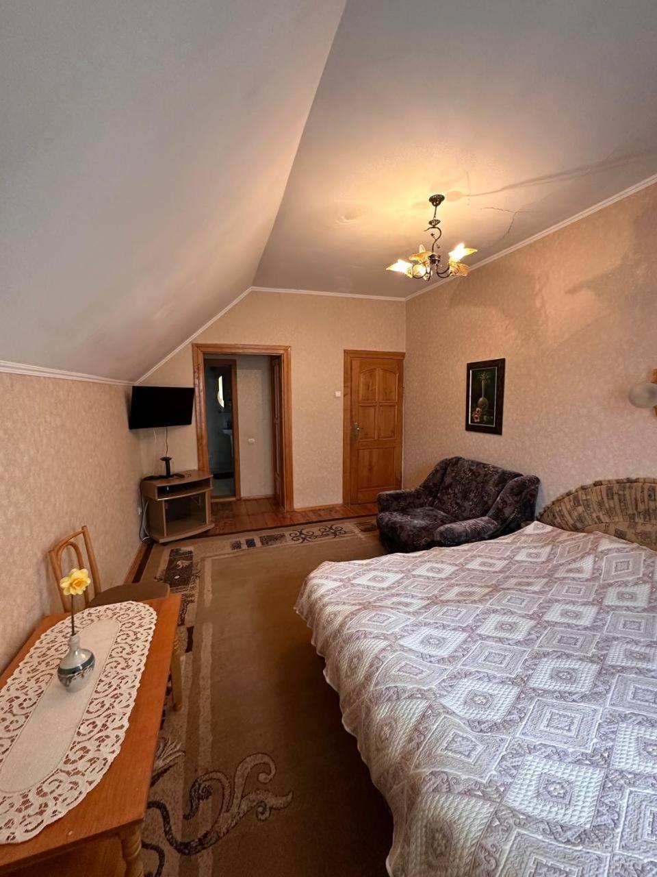 Bed and Breakfast Роксолана Truskavec' Esterno foto
