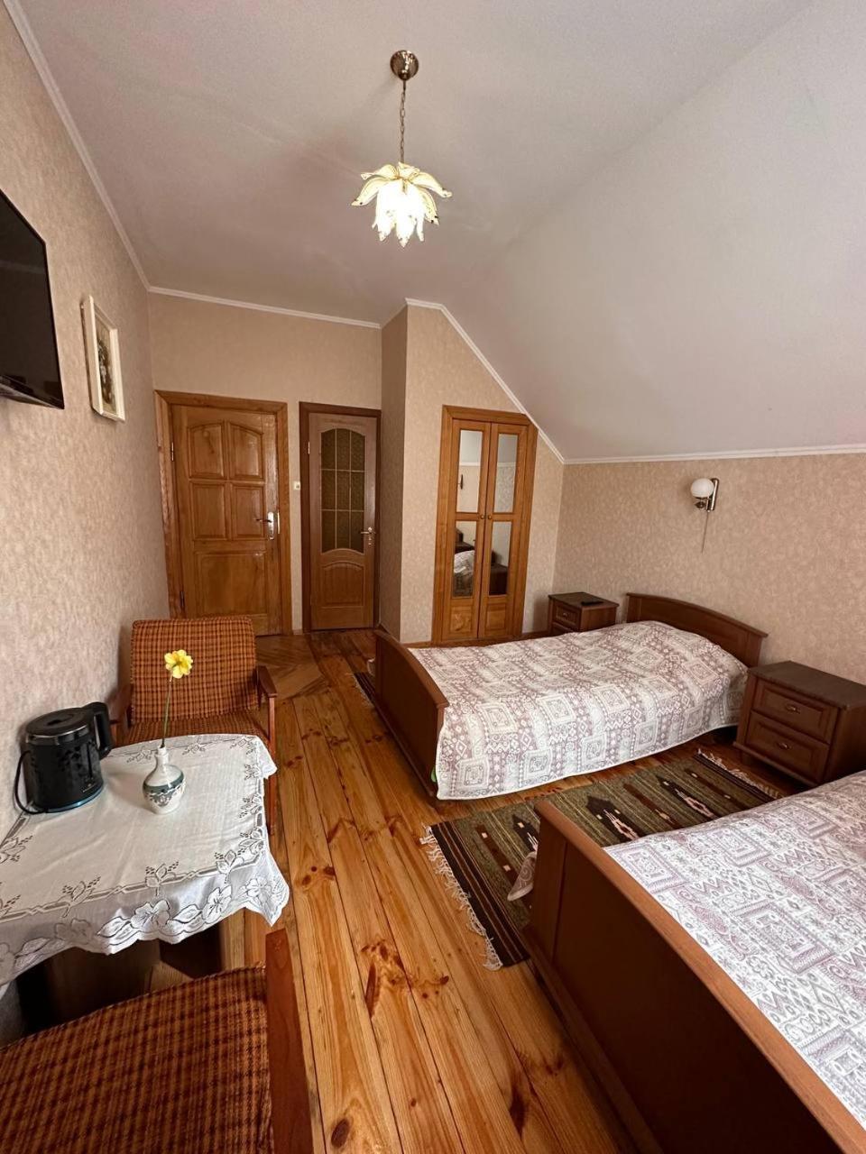 Bed and Breakfast Роксолана Truskavec' Esterno foto
