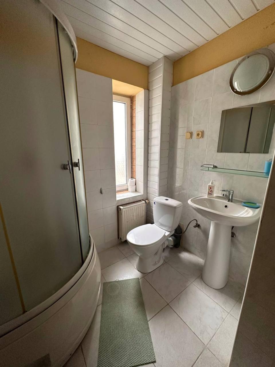 Bed and Breakfast Роксолана Truskavec' Esterno foto